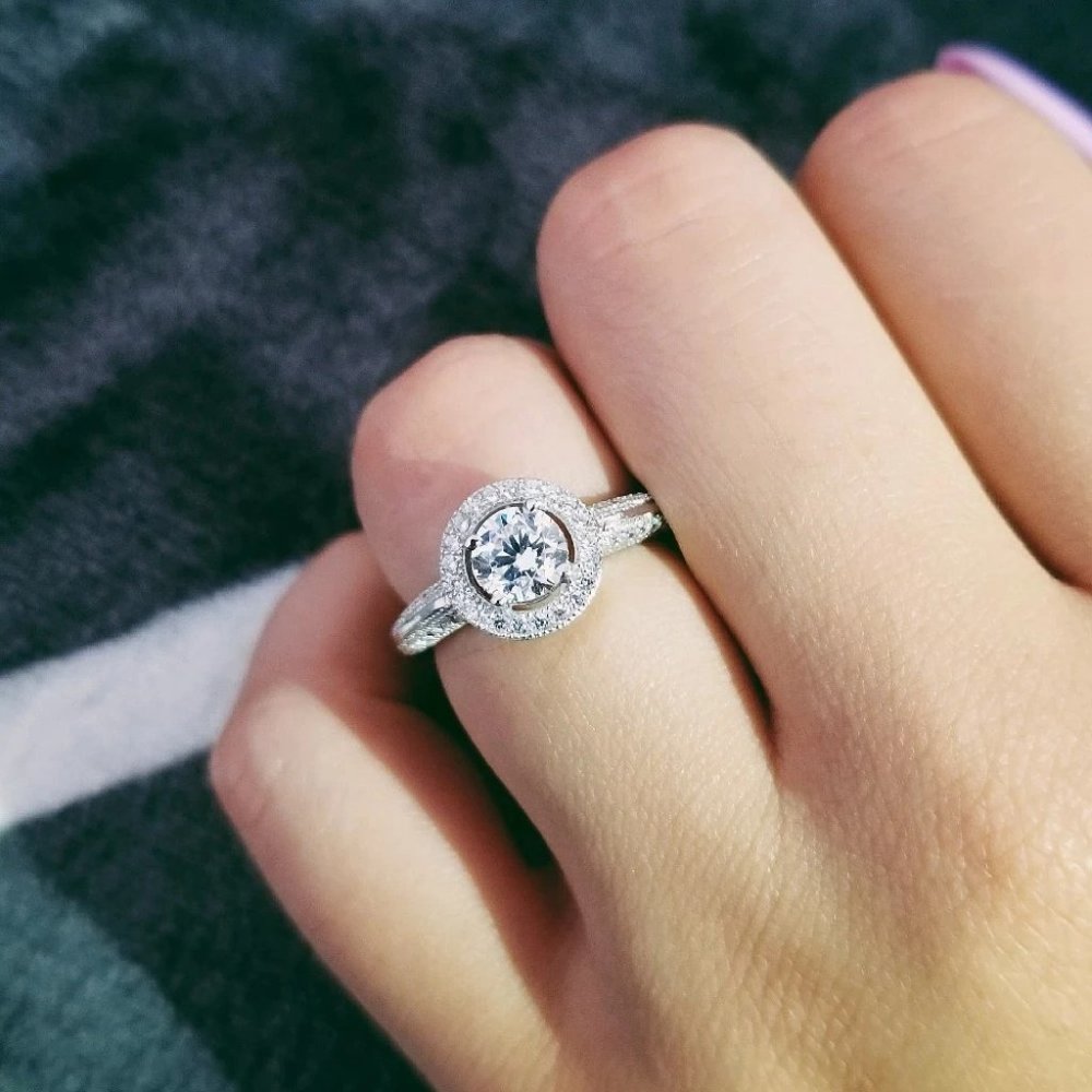 NEW 925 Sterling Silver Round Diamond Halo Ring - Picture 2 of 5